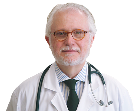 Un hombre con lentes y corbata sonriendo

Descripci�n generada autom�ticamente